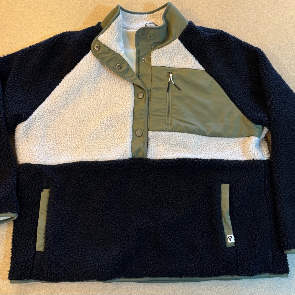 Cozy Black/Cream with Olive fleece Teddy Jacket